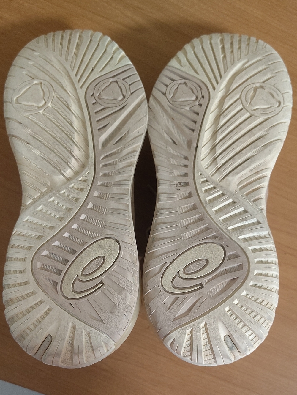 ASICS GEL Resolution X High Performance Elite Stability Cushioning Tennis Shoe - Picture 11 of 15